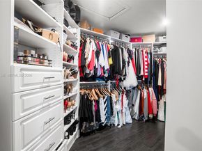 1034 NW 184th Way, Pembroke Pines FL 33029