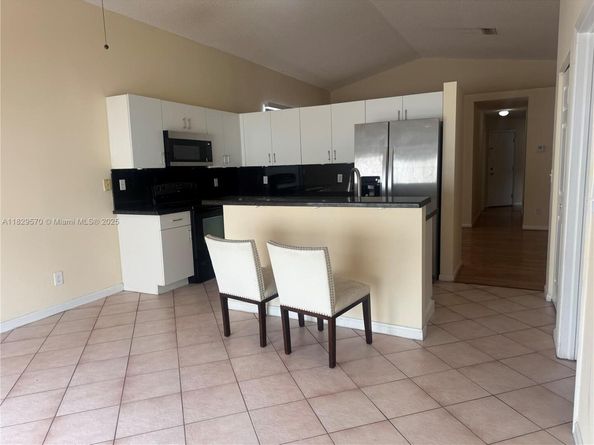 2383 SW 177th Ter, Miramar FL 33029