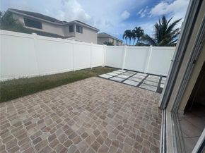 2383 SW 177th Ter, Miramar FL 33029