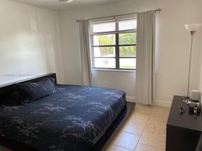 8267 SW 128th St 215, Pinecrest FL 33156