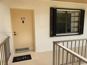 8267 SW 128th St 215, Pinecrest FL 33156