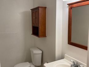 8267 SW 128th St 215, Pinecrest FL 33156