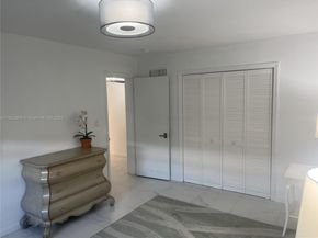 1239 Mariposa Ave 2, Coral Gables FL 33146