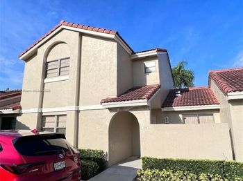 6169 NW 170th Ter