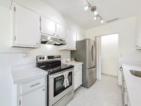 11218 SW 125th Ct, Miami FL 33186