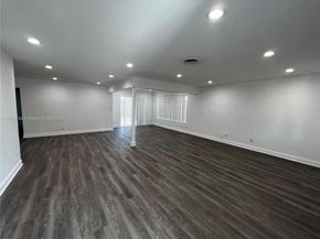 707 N 11th Ave, Hollywood FL 33019