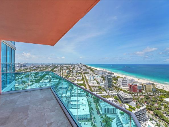 300 S Pointe Dr 3405, Miami Beach FL 33139