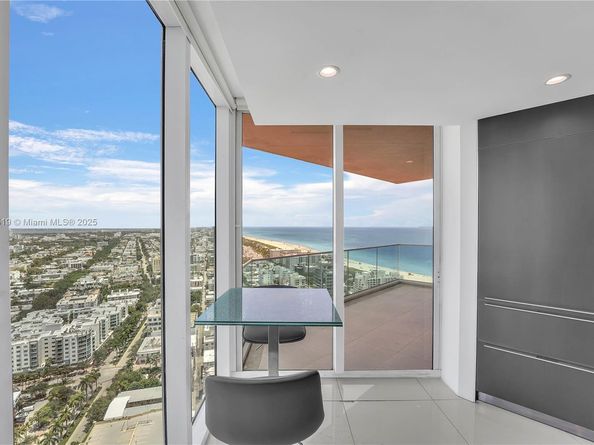 300 S Pointe Dr 3405, Miami Beach FL 33139