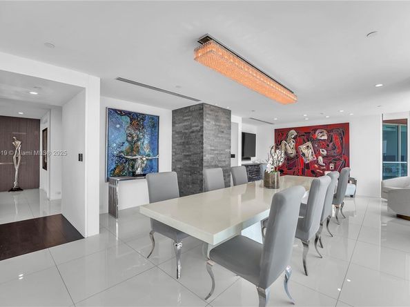 300 S Pointe Dr 3405, Miami Beach FL 33139