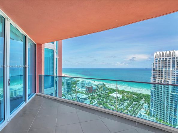 300 S Pointe Dr 3405, Miami Beach FL 33139
