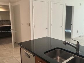 50 Biscayne Blvd 3405, Miami FL 33132