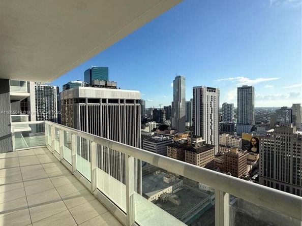 50 Biscayne Blvd 3405, Miami FL 33132