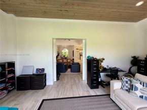 14984 Roan Ct, Wellington FL 33414