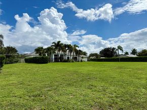 14984 Roan Ct, Wellington FL 33414