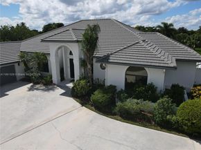 14984 Roan Ct, Wellington FL 33414