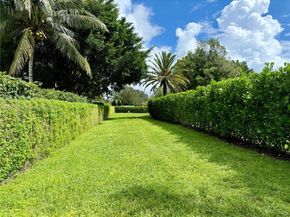 14984 Roan Ct, Wellington FL 33414