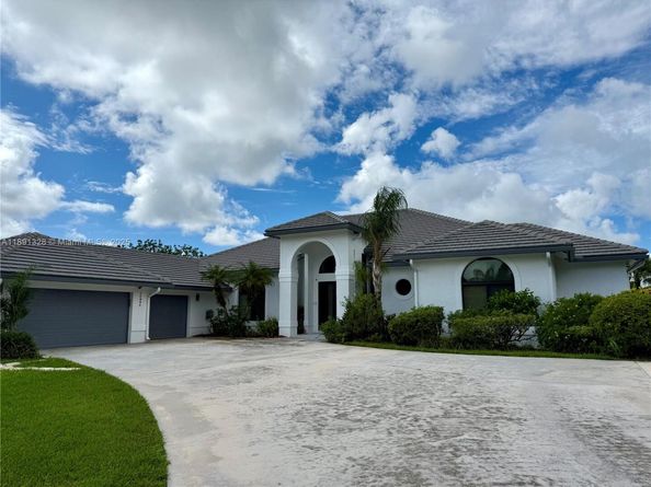 14984 Roan Ct, Wellington FL 33414