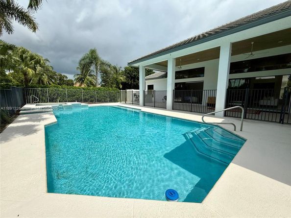 14984 Roan Ct, Wellington FL 33414