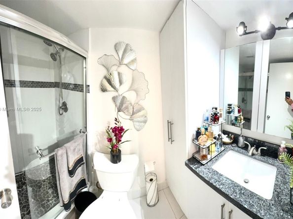 Undisclosed Address #A11833278, Miami FL 33174
