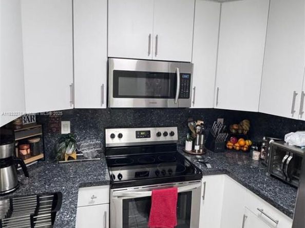 Undisclosed Address #A11833278, Miami FL 33174