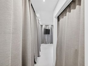 420 NE 12th Ave 202, Hallandale Beach FL 33009