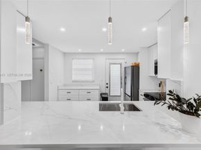 420 NE 12th Ave 202, Hallandale Beach FL 33009