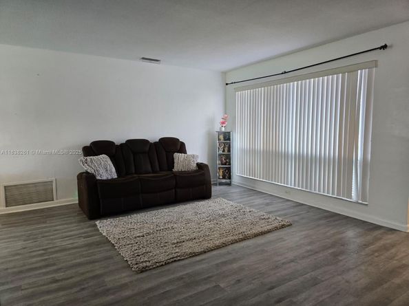 3162 Sheridan Ln 161, Hollywood FL 33021
