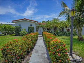 1144 Johnson St, Hollywood FL 33019