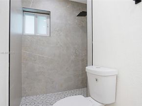 2510 N Pine Island Rd, Sunrise FL 33322