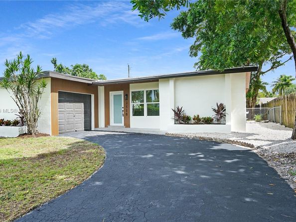 2510 N Pine Island Rd, Sunrise FL 33322