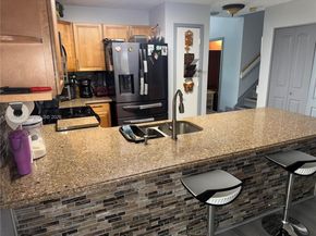 5320 NW 190th St, Miami Gardens FL 33055