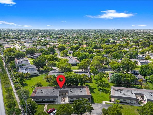 16805 SW 113th Ave V41443, Miami FL 33157