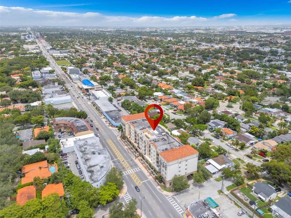 5271 SW 8th St 207, Miami FL 33134