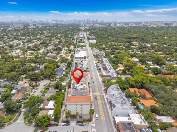 5271 SW 8th St 207, Miami FL 33134