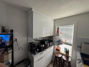 10601 SW 173rd St, Miami FL 33157