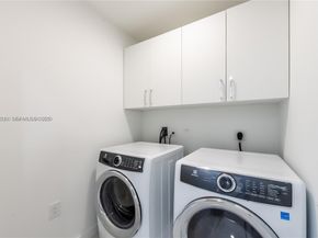 851 NE 1st Ave 3308, Miami FL 33132