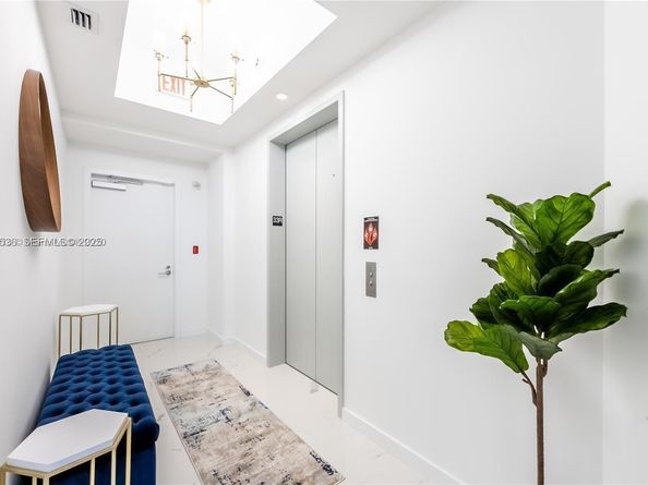 851 NE 1st Ave 3308, Miami FL 33132