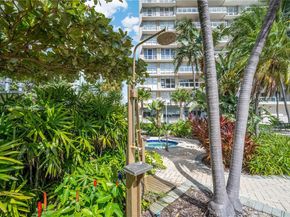 2451 Brickell Ave 6N, Miami FL 33129