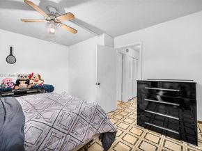 6600 W 2nd Ct 24, Hialeah FL 33012