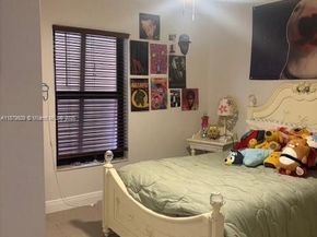1611 Palmetto Ln, Pembroke Pines FL 33026