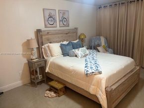 1611 Palmetto Ln, Pembroke Pines FL 33026