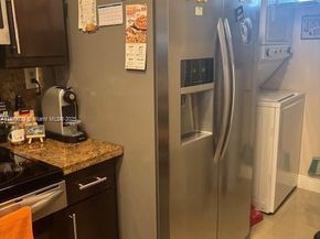 1611 Palmetto Ln, Pembroke Pines FL 33026