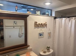 1611 Palmetto Ln, Pembroke Pines FL 33026