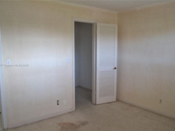 300 S Hollybrook Dr 203, Pembroke Pines FL 33025