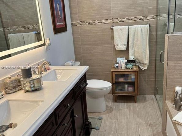 1838 NW 93rd Ter, Plantation FL 33322