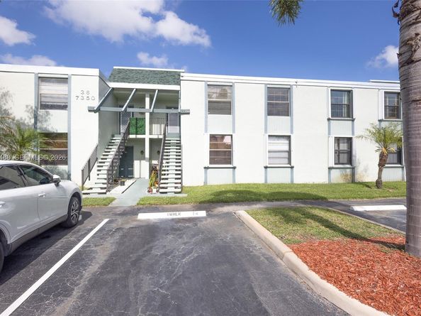 7350 NW 18th St 206, Margate FL 33063
