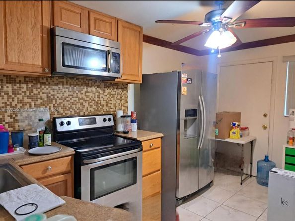1660 NE 191st St 2131, Miami FL 33179
