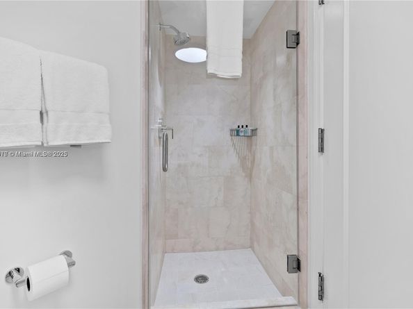 4401 Collins Ave 1604, Miami Beach FL 33140