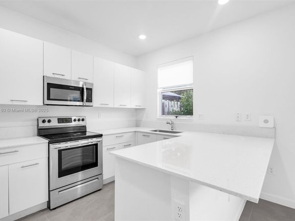 2357 NW 122nd Ter, Miami FL 33167