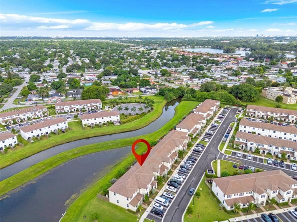 2357 NW 122nd Ter, Miami FL 33167